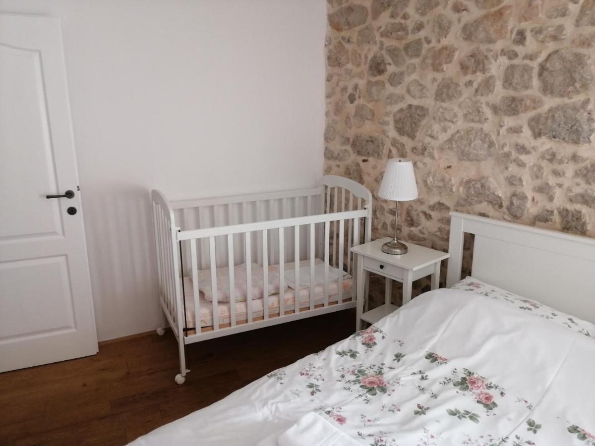 Magdalena Villa Vrbnik  Bagian luar foto