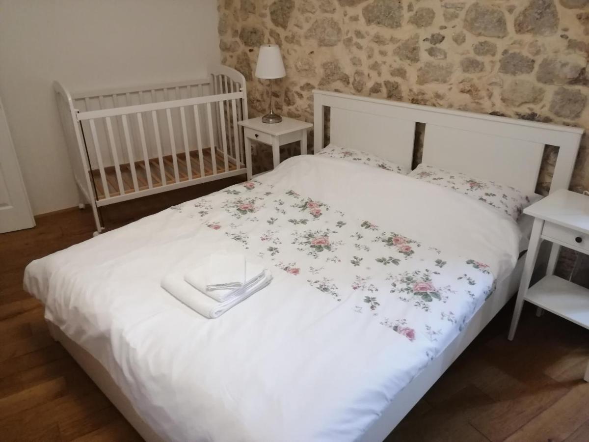 Magdalena Villa Vrbnik  Bagian luar foto