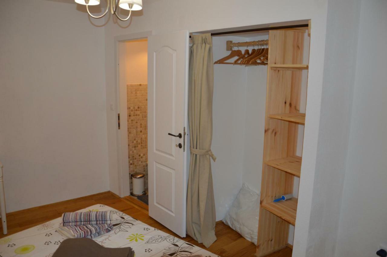 Magdalena Villa Vrbnik  Bagian luar foto